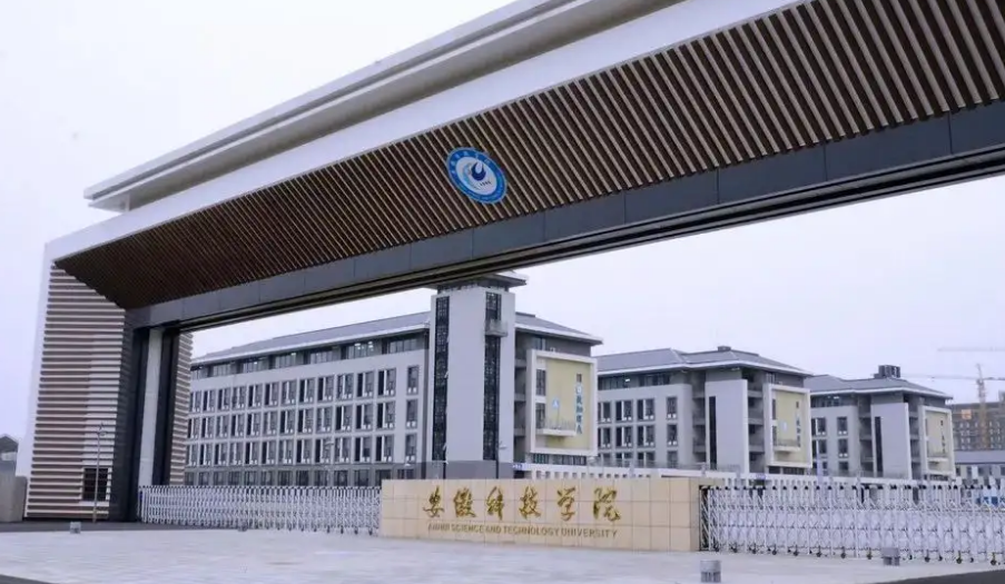 安徽科技學(xué)院購(gòu)入植物根測(cè)量系統(tǒng)用于科研教學(xué)工作